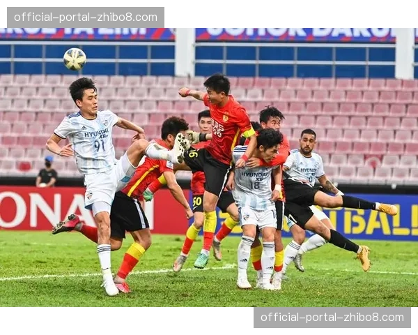 亚特兰大梦想队训练营开放,主帅评价球队防守强度有显著提升 亚特兰大梦想队训练营开放,主帅评价球队防守强度有显著提升